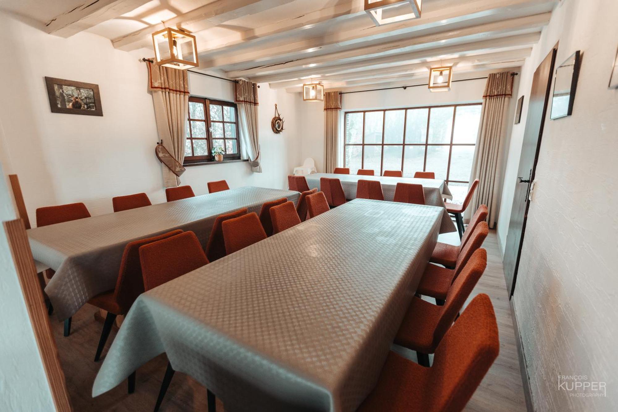 Le Grand Cerf 25 Pers, Malmedy- Chalet Rustique, Jardin エクステリア 写真