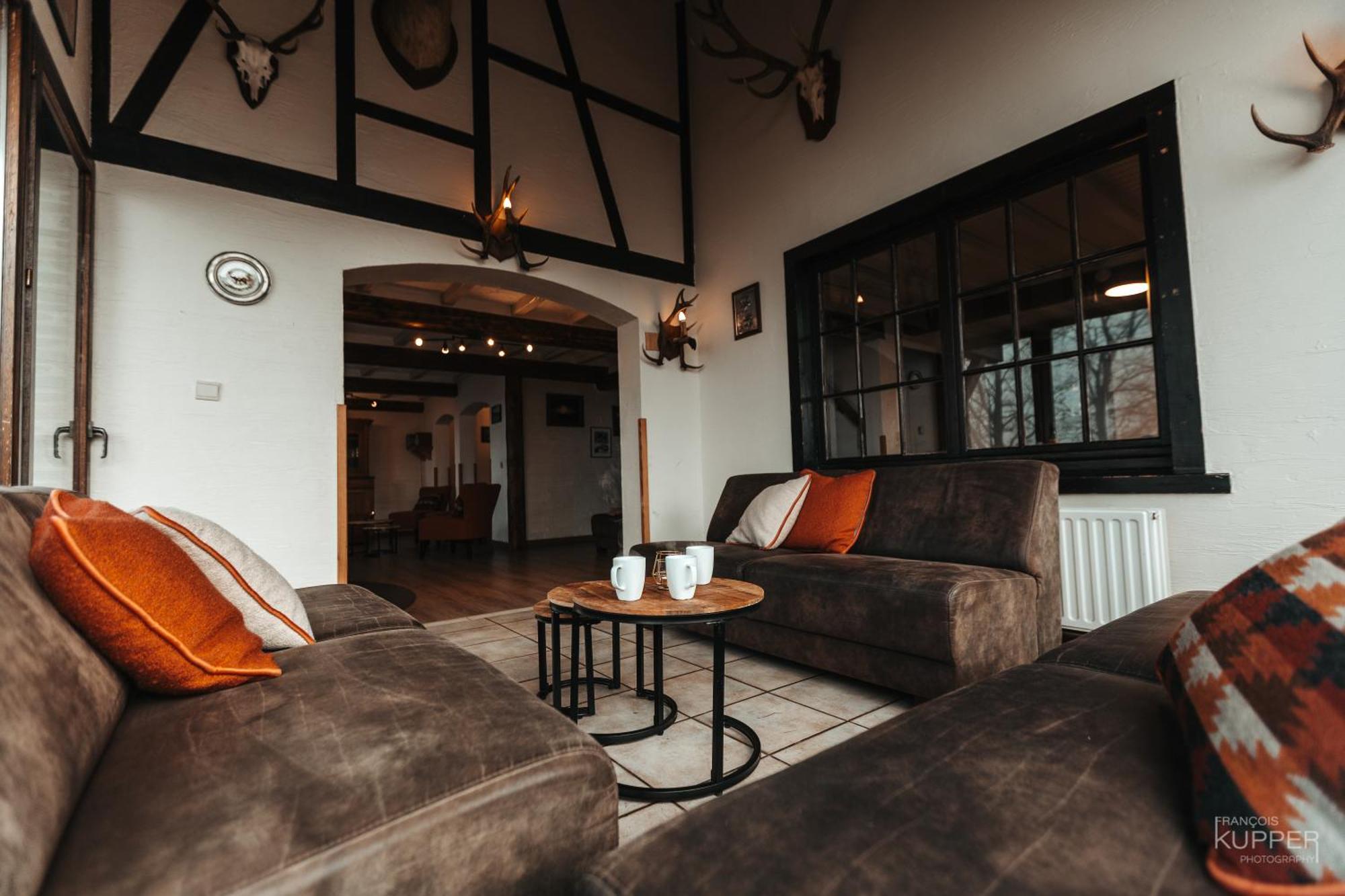 Le Grand Cerf 25 Pers, Malmedy- Chalet Rustique, Jardin エクステリア 写真